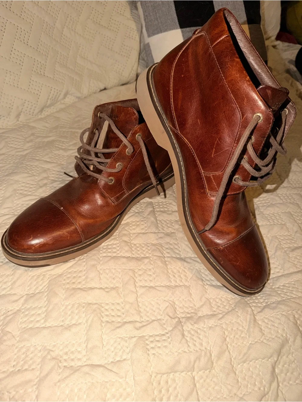 Sperry Men’s Chestnut Brown Leather Chukka Boots
